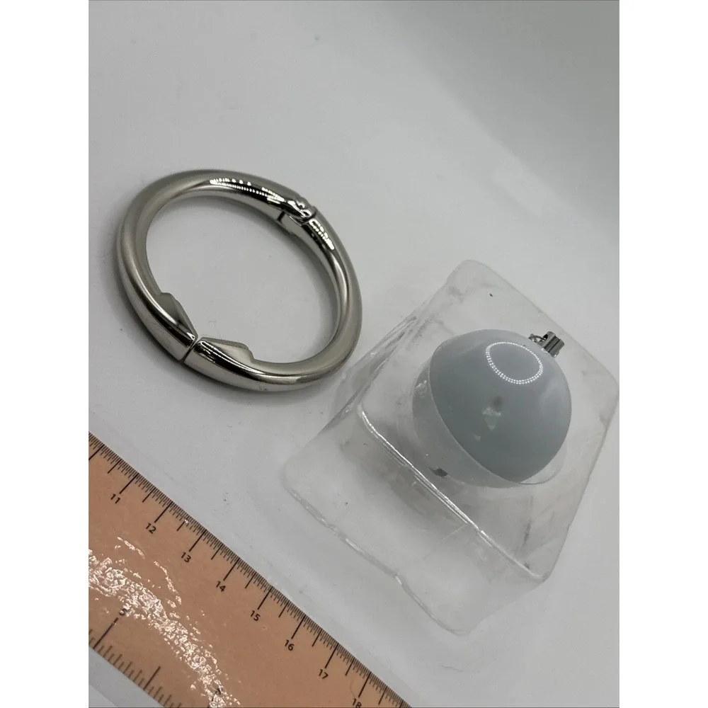 Deja Royal Purse‎ Buddies - Round Purse Hanger & Sensor Light Set
